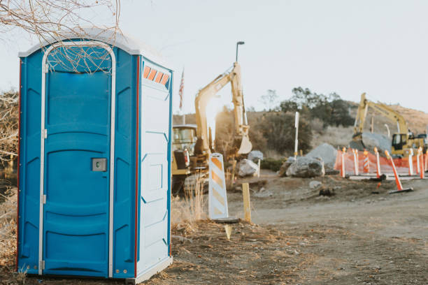 Porta potty delivery and setup in Woodburn, VA